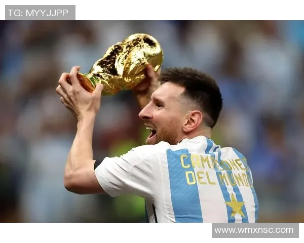 8月12日出生的足球巨星盘点 揭秘那些在绿茵场上闪耀的星辰