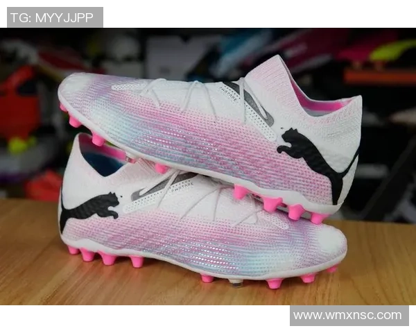 球星足球鞋尺码揭秘如何选择最合适的鞋码提升表现与舒适度